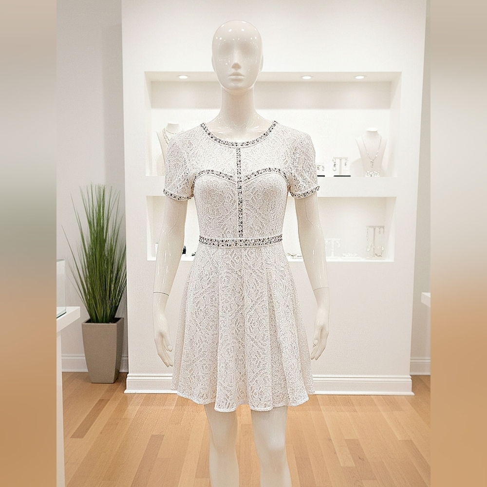 🤍 BCBGMaxAzria White Lace Dress from Saks 5th Ave, Size 4